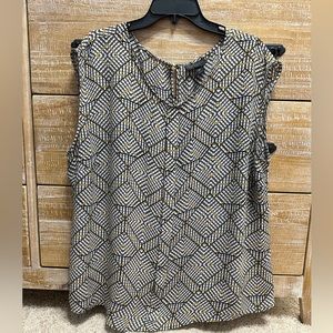 Worthington 2XL Geometric Print Sleeveless Top